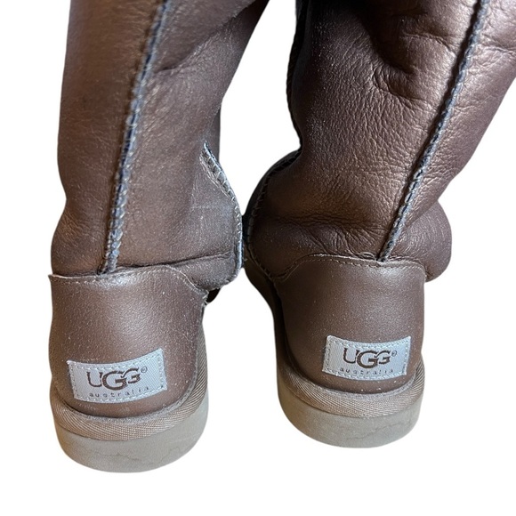 UGG Classic Tall Metallic Boots Women's 7 Wide Gold - Picture 6 of 12